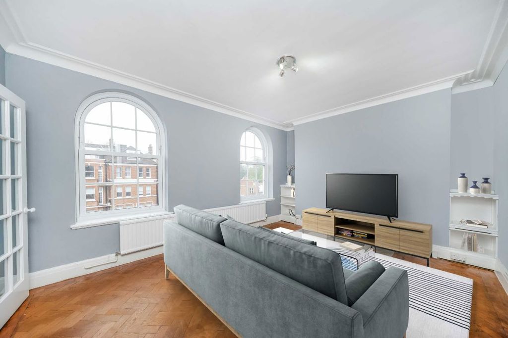 Property photo 1 of 7