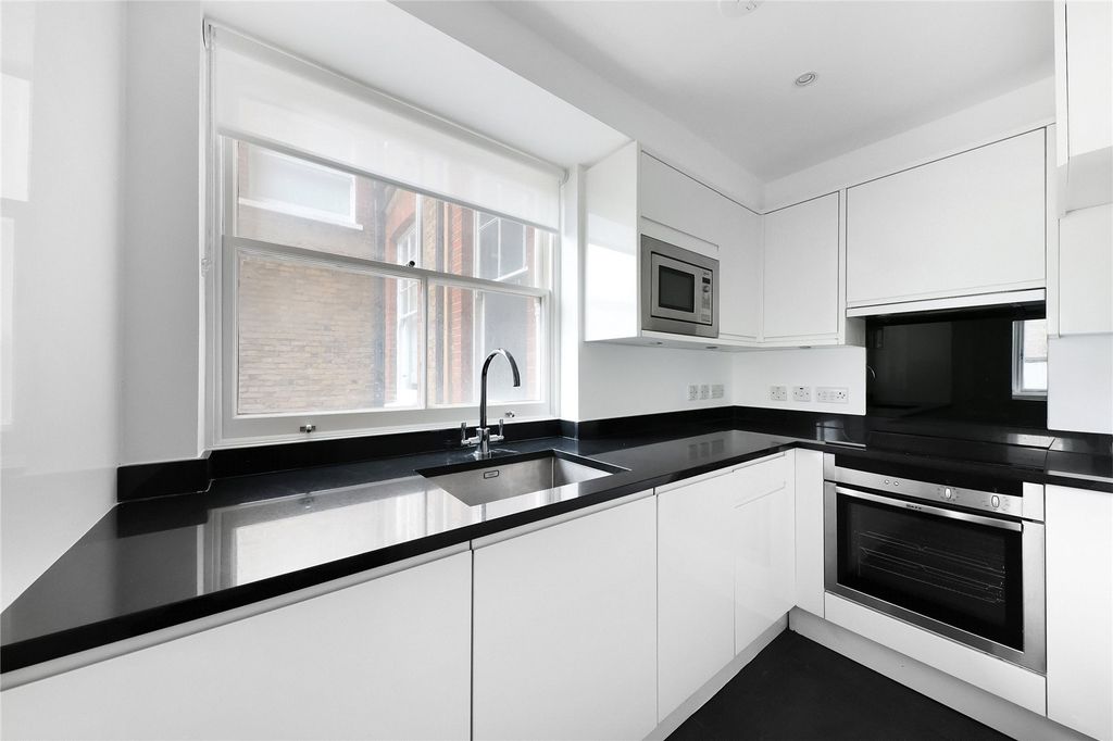 Property photo 2 of 8 Picture No. 09