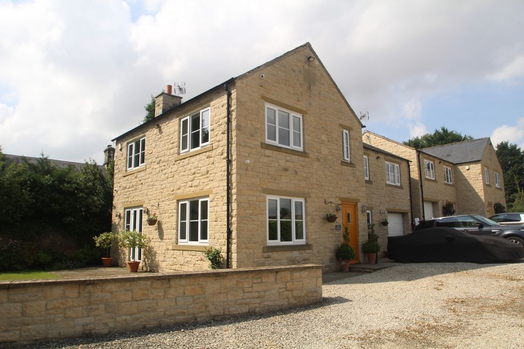 Property photo 1 of 15 0 General