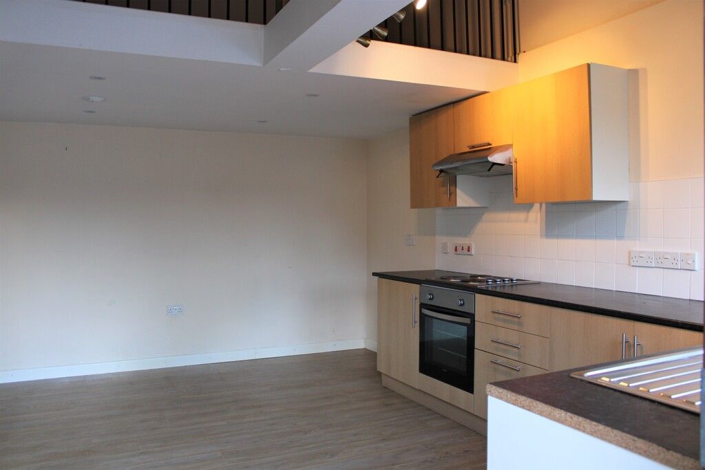 Property photo 2 of 5 Kitchen