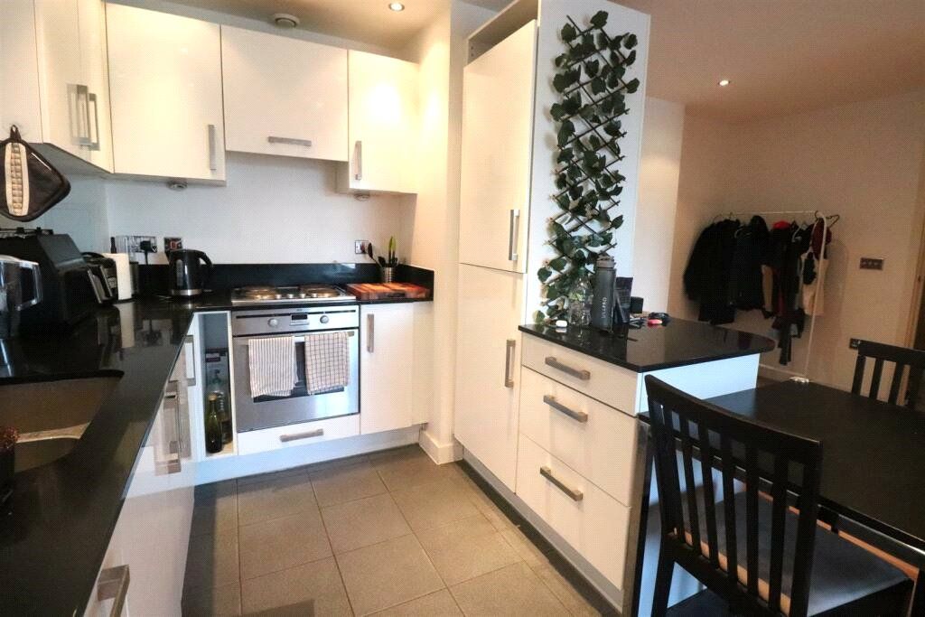 Property photo 3 of 8 Picture No. 02