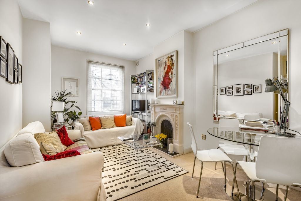 Property photo 1 of 8 451227 (2)