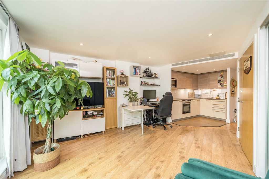 Property photo 2 of 10 Picture No. 03