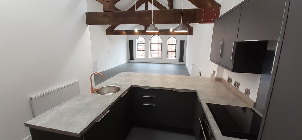 Property photo 1 of 10 Living Room Kitchen