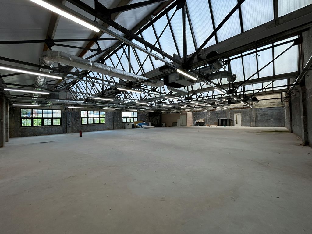 Property photo 3 of 8 Img_2093.Jpg