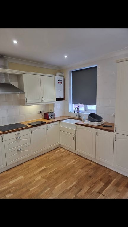 Property photo 1 of 8 4 Bedroom Terraced House For Sale Ellanby Crescent, Edmonton N18