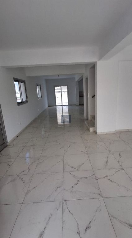 Property photo 3 of 26