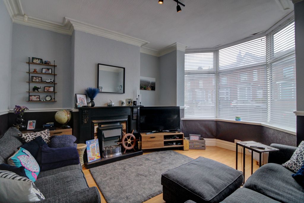 Property photo 3 of 22 3