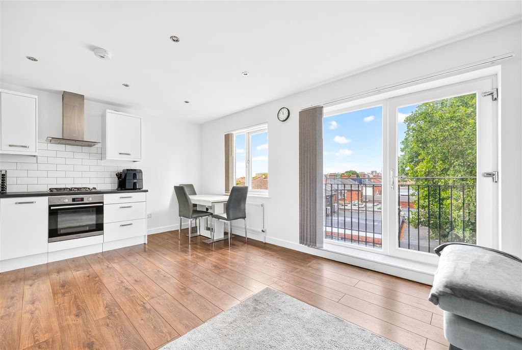 Property photo 3 of 14 03.Jpg