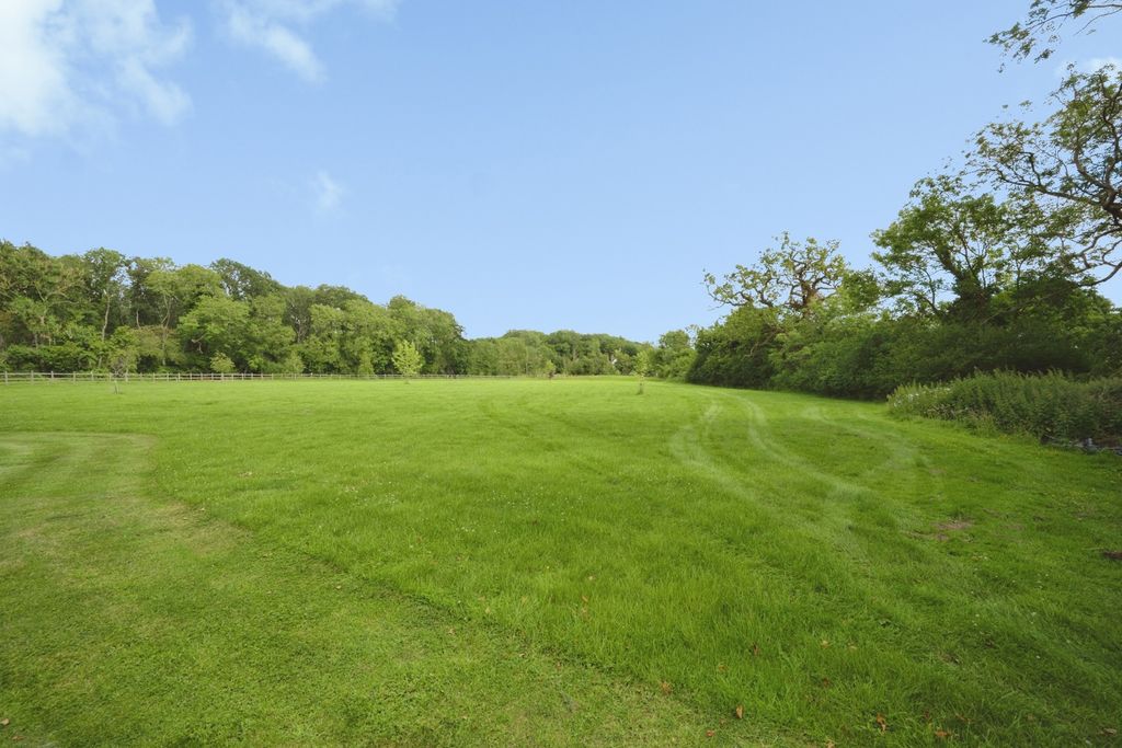Property photo 3 of 43 Pbox-Img.Jpg