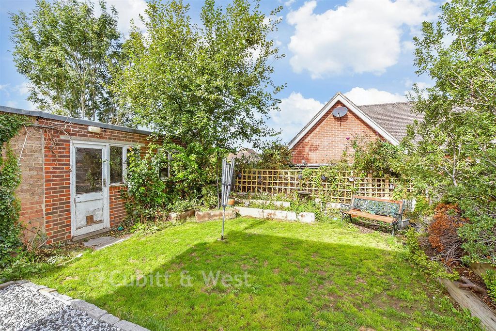 Property photo 1 of 12 Rear Garden