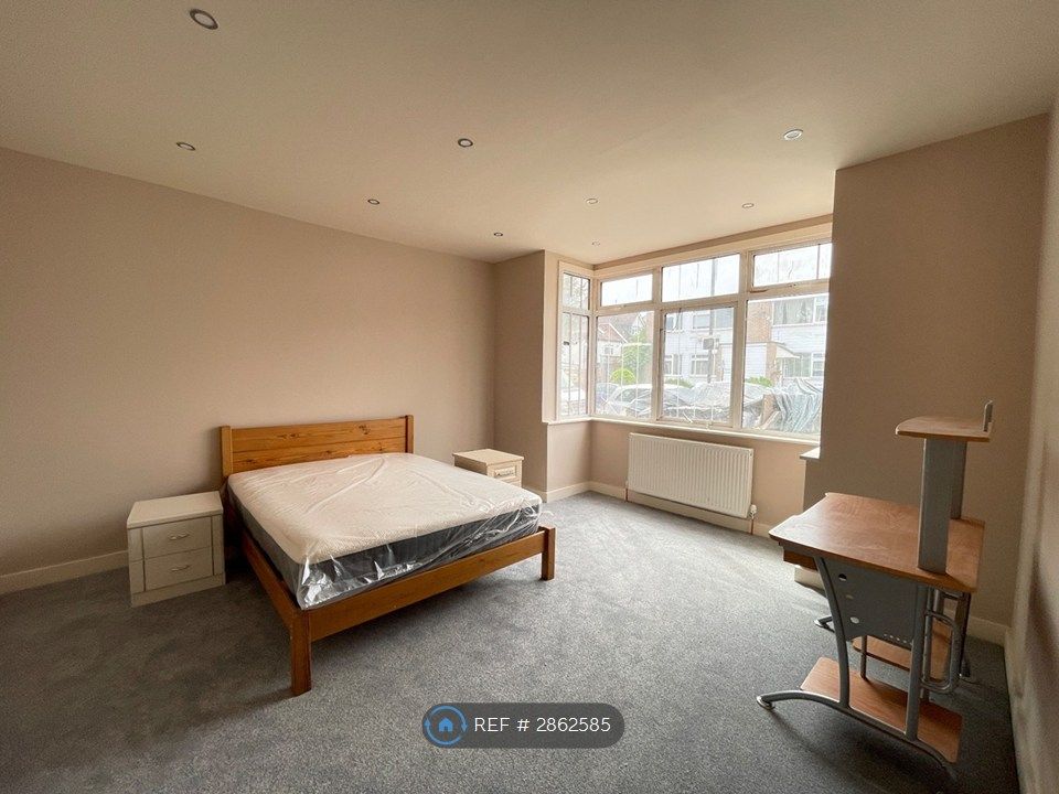 Property photo 3 of 7