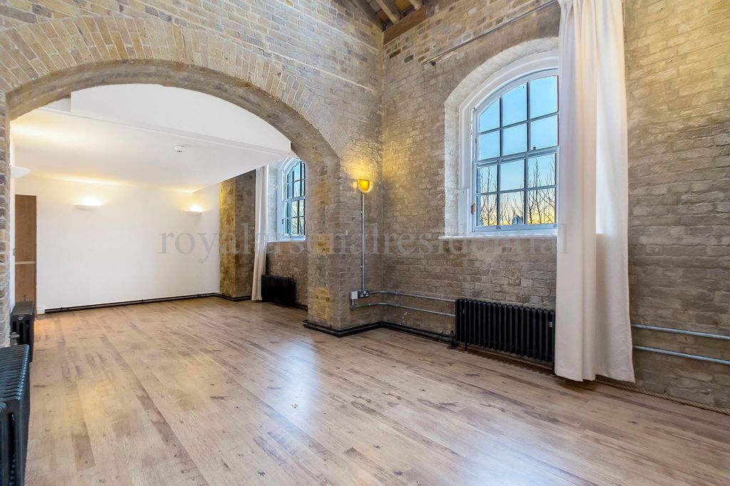 Property photo 1 of 15 Bld 36_1