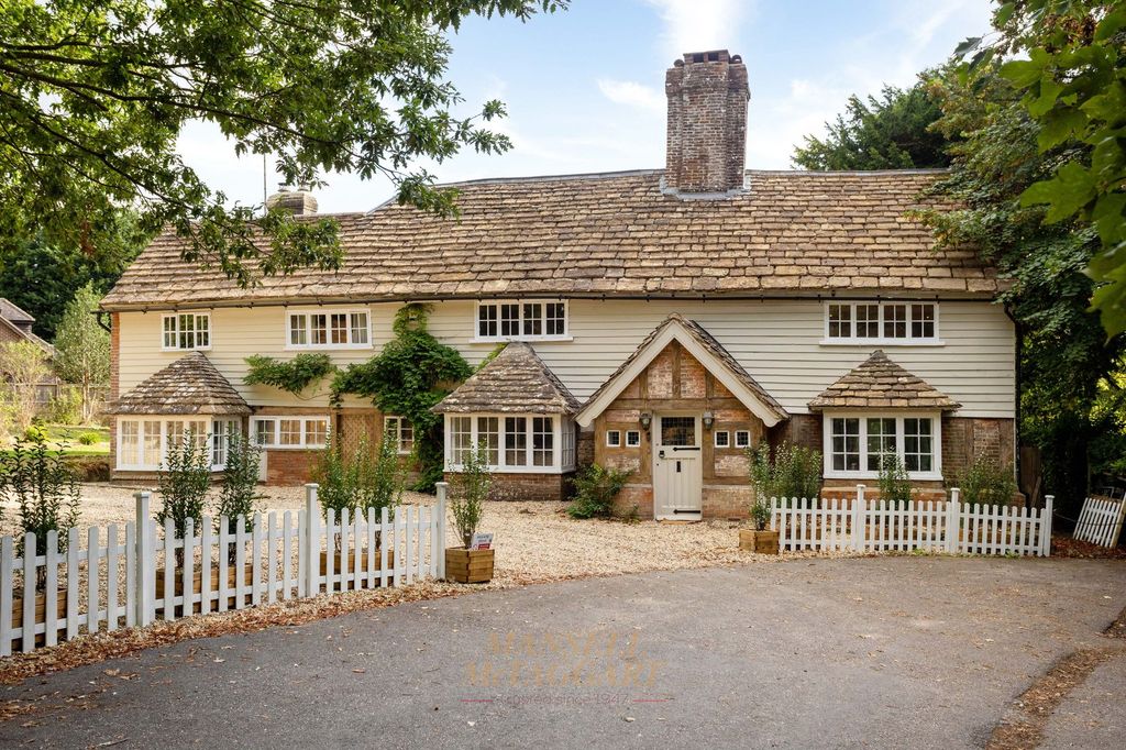 Property photo 1 of 51