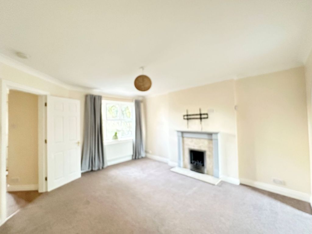 Property photo 3 of 13 Living Room