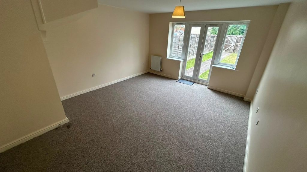 Property photo 2 of 15 Picture No. 08