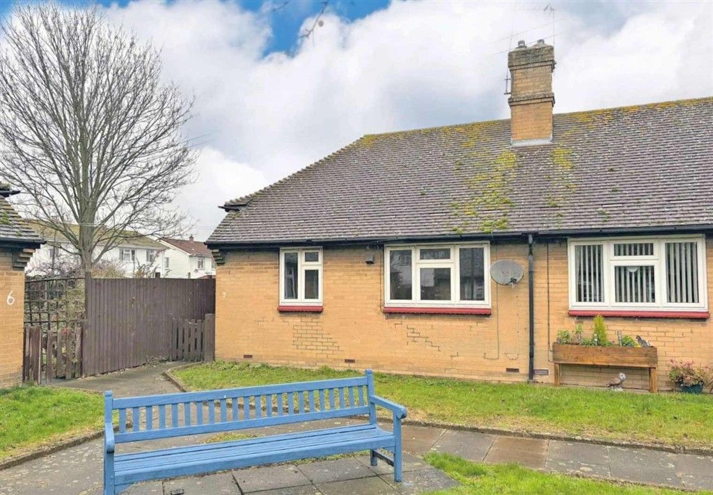 Property photo 1 of 4