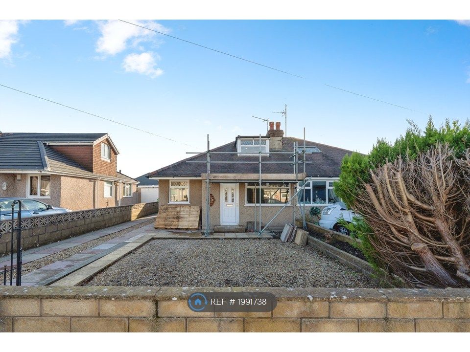 Property photo 2 of 21