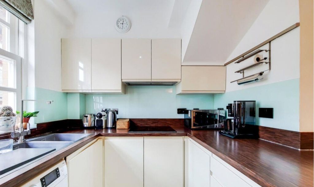 Property photo 2 of 8 Picture No. 02