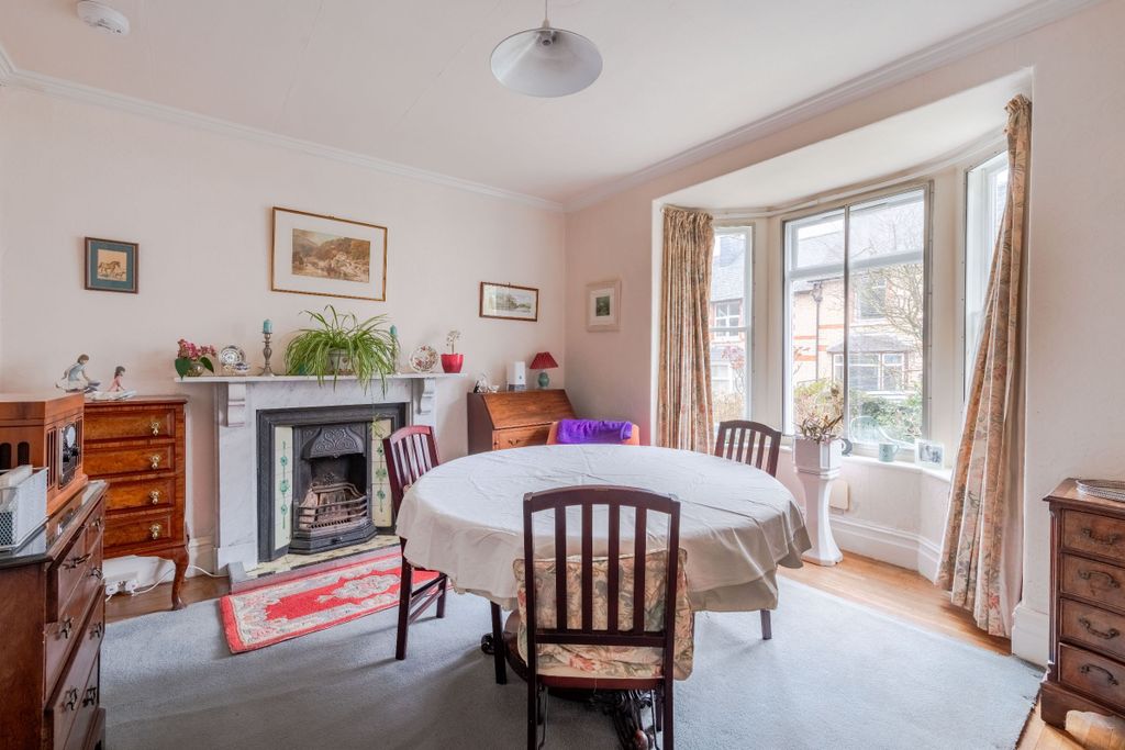 Property photo 3 of 21