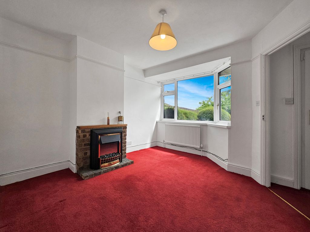 Property photo 2 of 15 1000140437