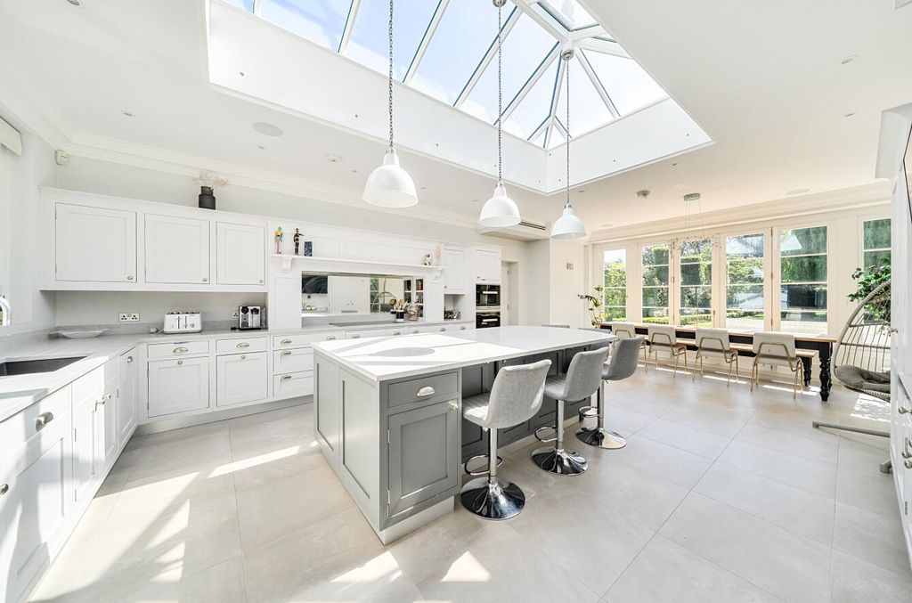 Property photo 2 of 13 Davidson Frost-Wellings, Dfw, Stanmore Hill, Stanm