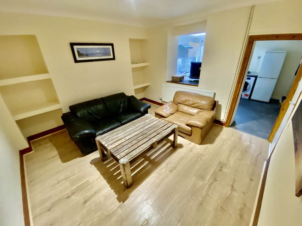 Property photo 1 of 16 Img_5657