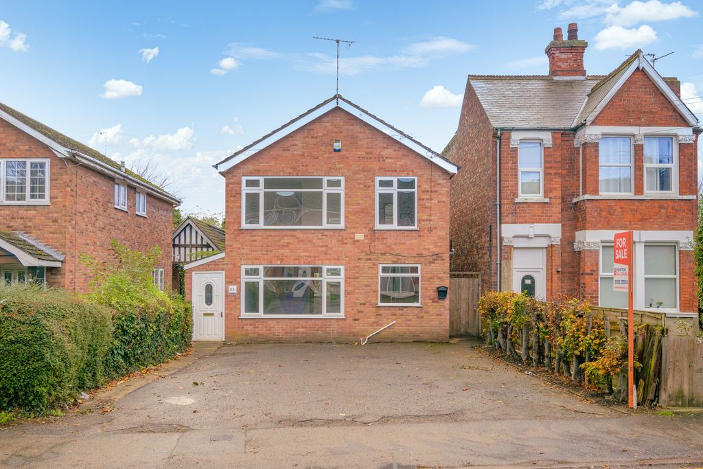 Property photo 1 of 21