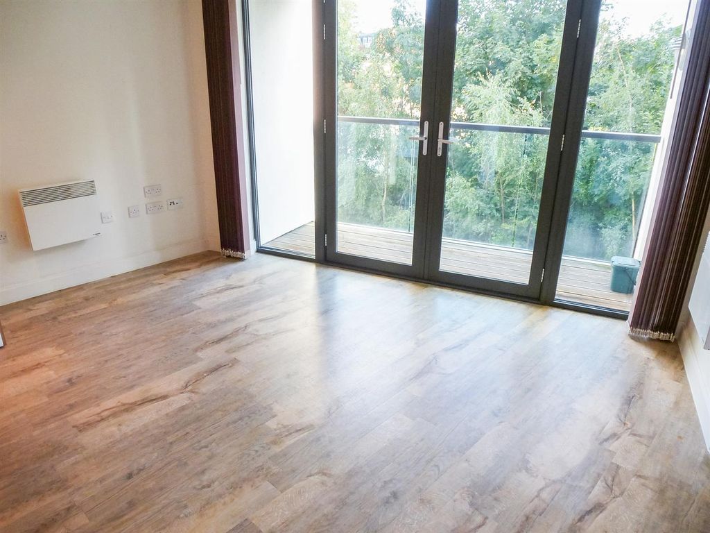 Property photo 3 of 5