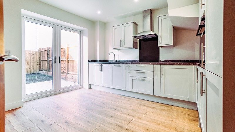 Property photo 2 of 16 2623-Pra11092-4-Raw