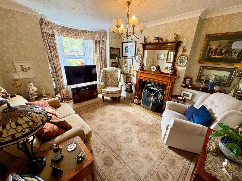 Property photo 2 of 24