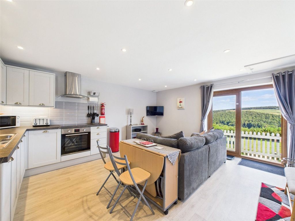 Additional image 5 of 5 bed detached house for saleRezare, Launceston PL15