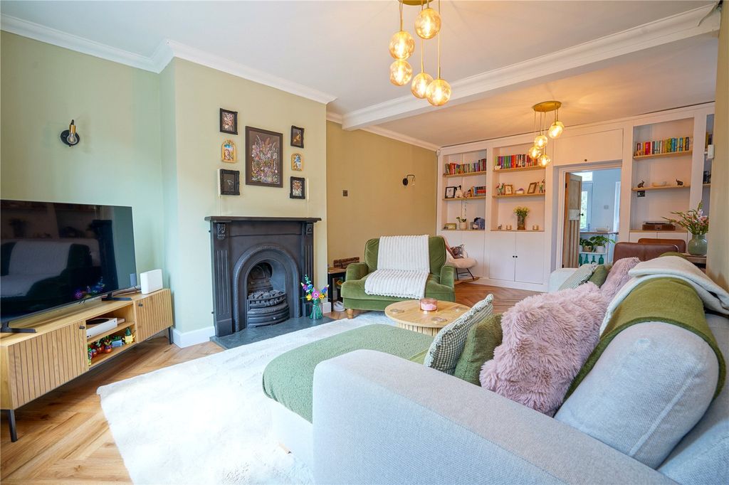Property photo 2 of 17 Picture No. 07