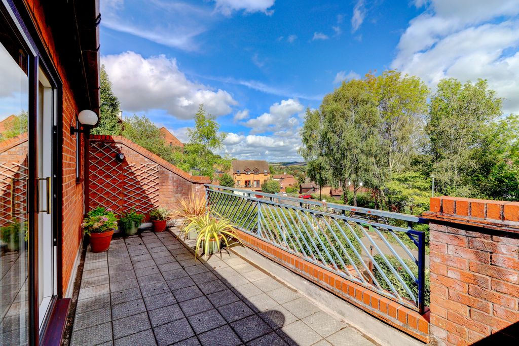 Property photo 3 of 11 Picture No. 11