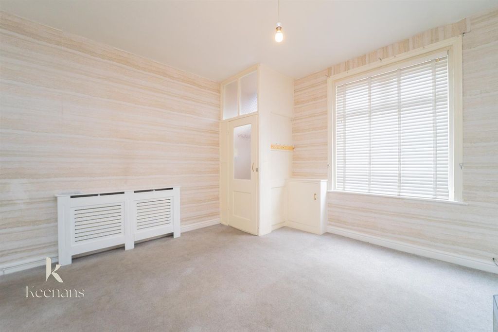 Property photo 3 of 21 3.Jpg