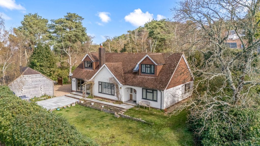 Property photo 1 of 24