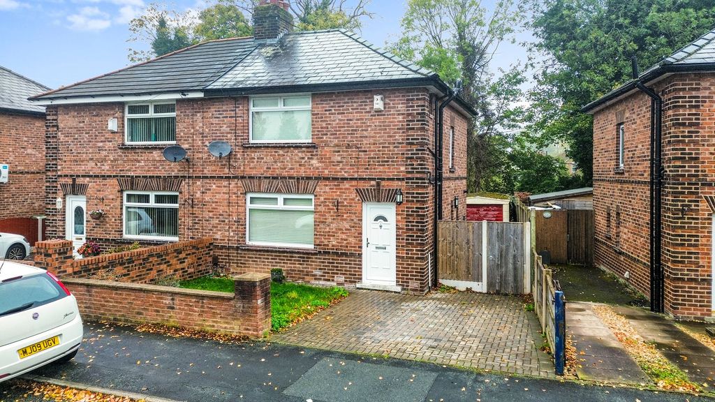 Property photo 1 of 27