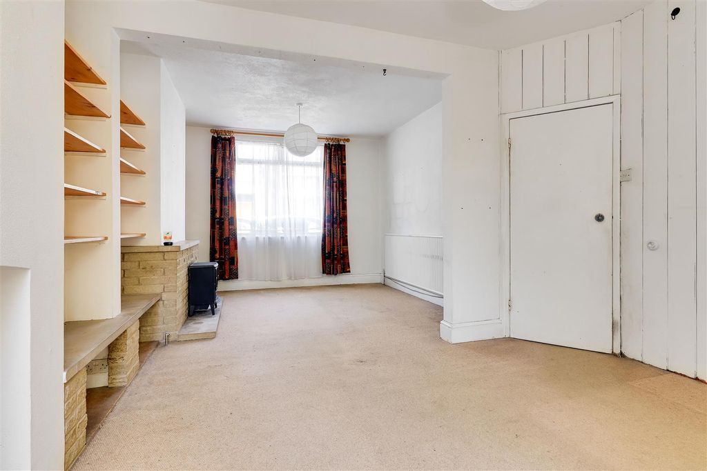 Property photo 2 of 16 Img (8).Jpg