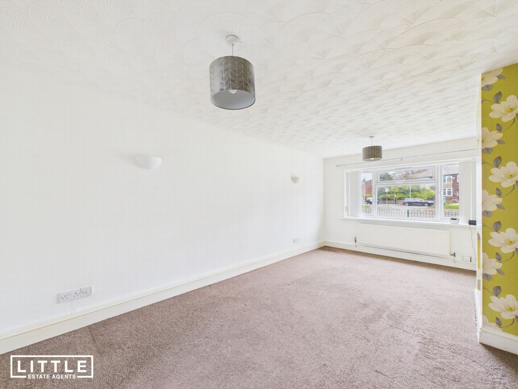 Property photo 2 of 10 Photo 3