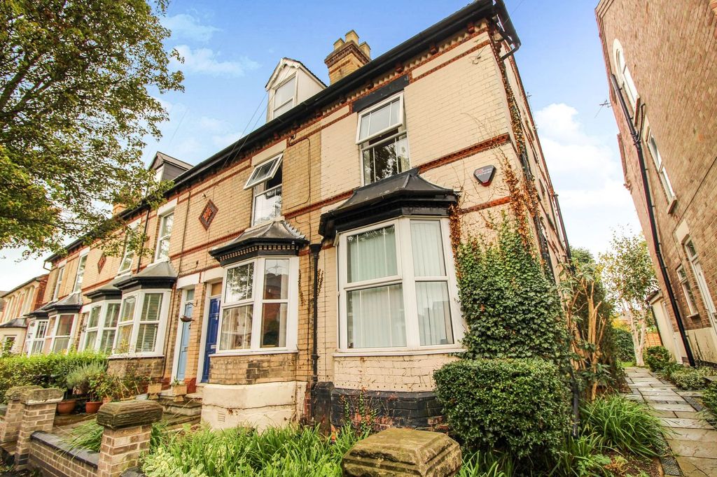 Property photo 1 of 19