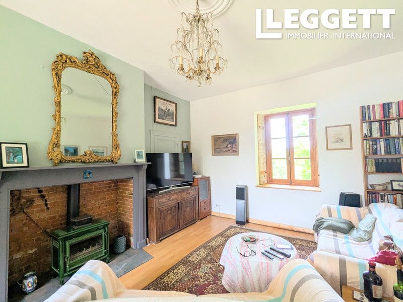 Property photo 3 of 10