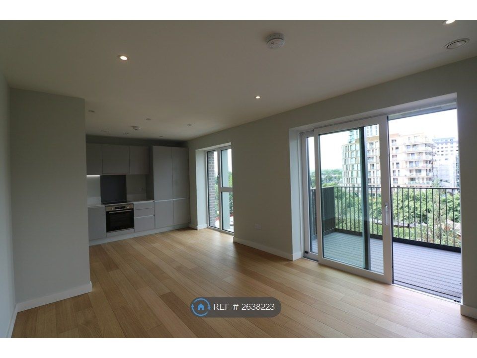 Property photo 1 of 10 Open Plan Sitting Room