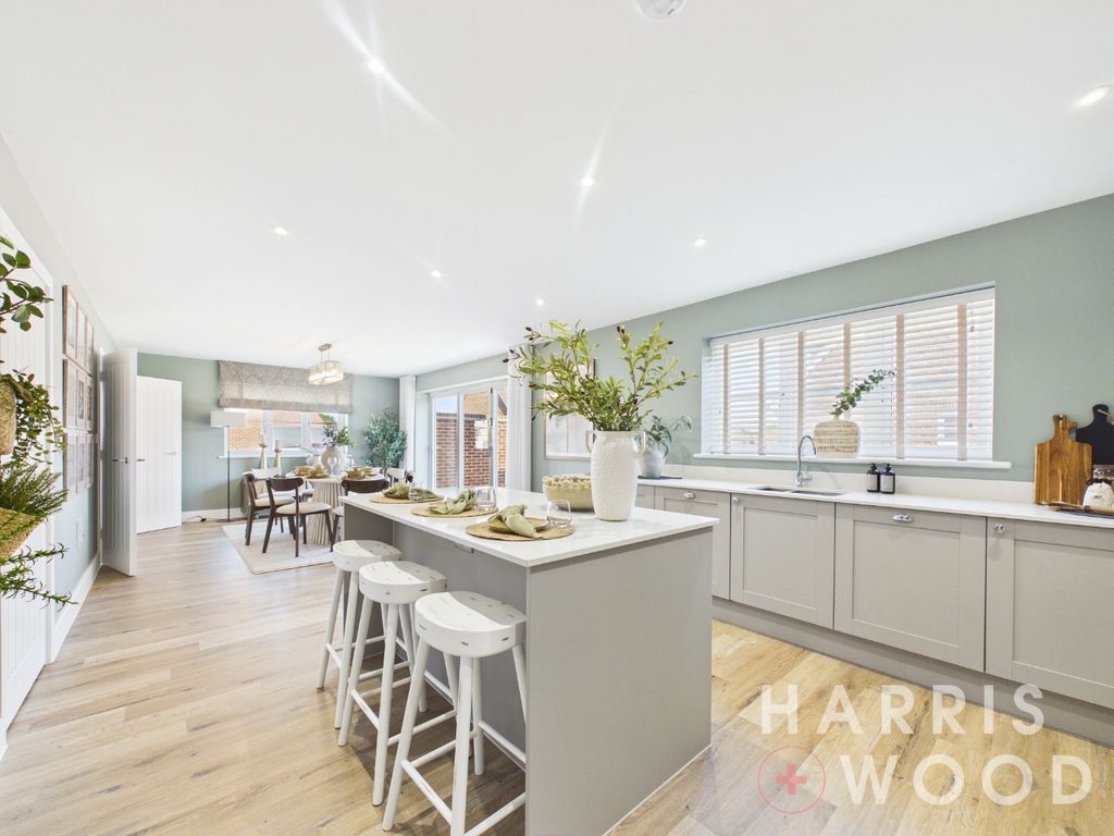 Property photo 2 of 32 5446352