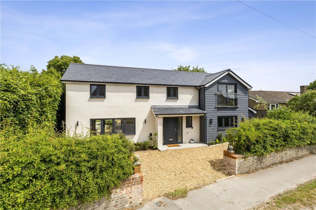 Property photo 1 of 16 Picture No. 01