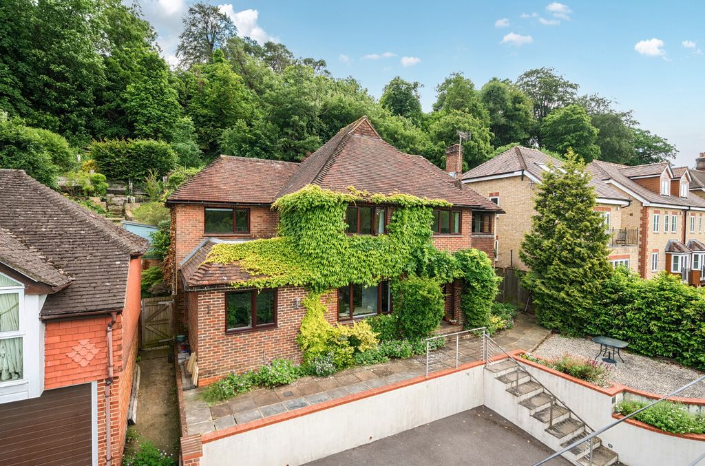 Property photo 1 of 31 1476805-1-6A2c17d...