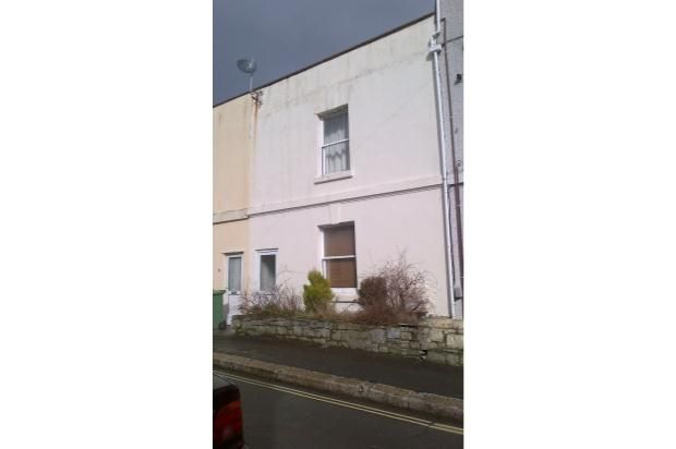 Property photo 2 of 10 Front Of House