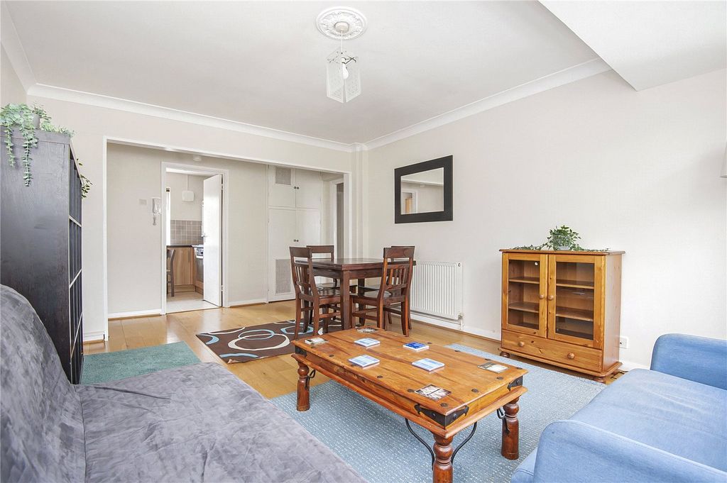 Property photo 2 of 15 Picture No. 30