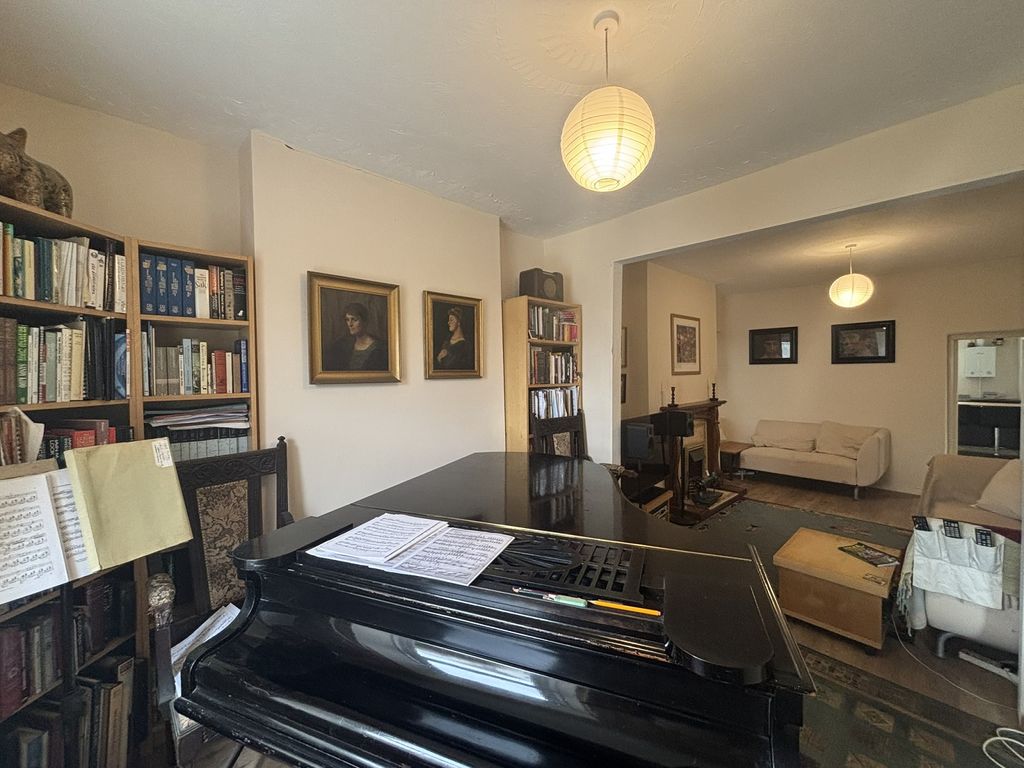 Property photo 3 of 15 Not Specified