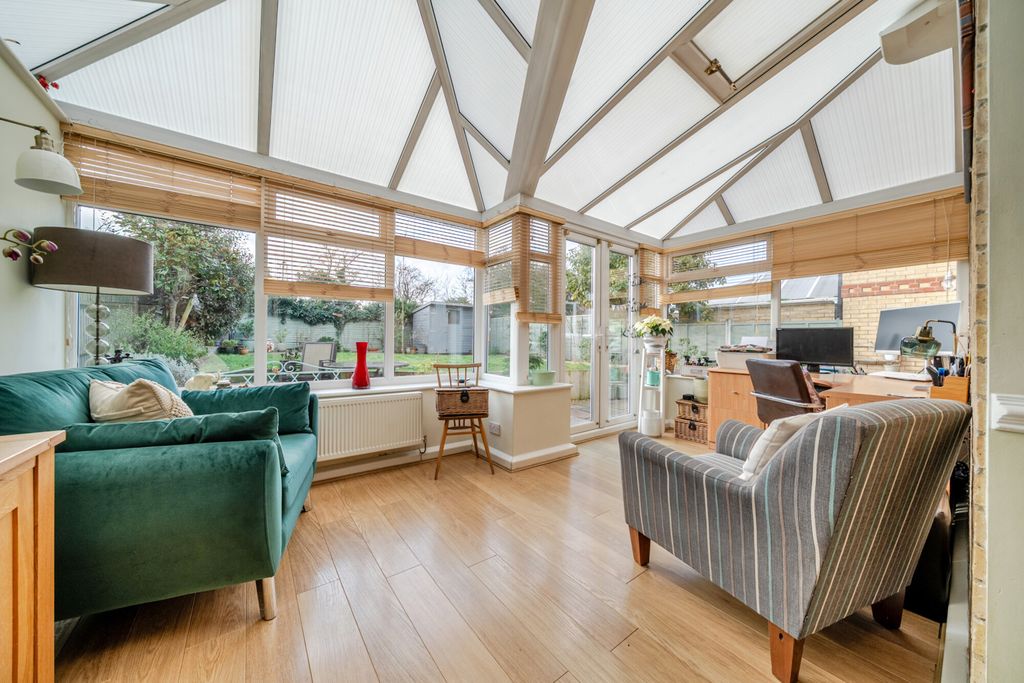 Property photo 2 of 22 Reception