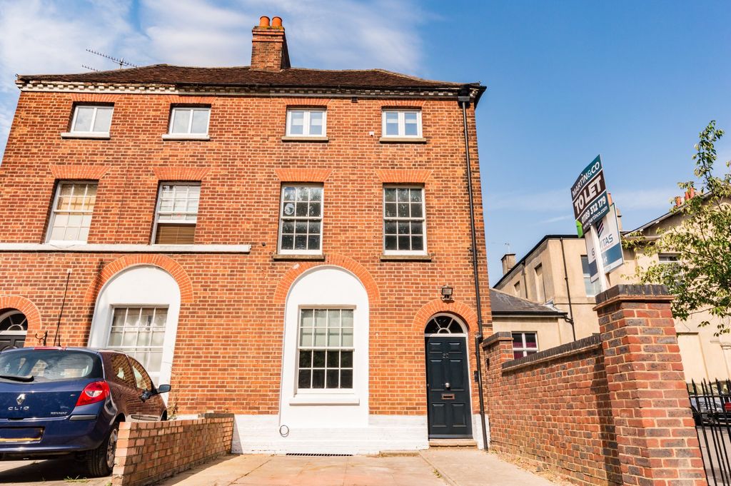 Property photo 1 of 22